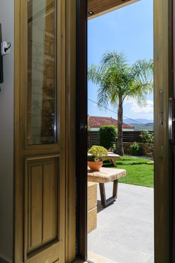Effrosini Traditional Home Nopigia Exterior photo